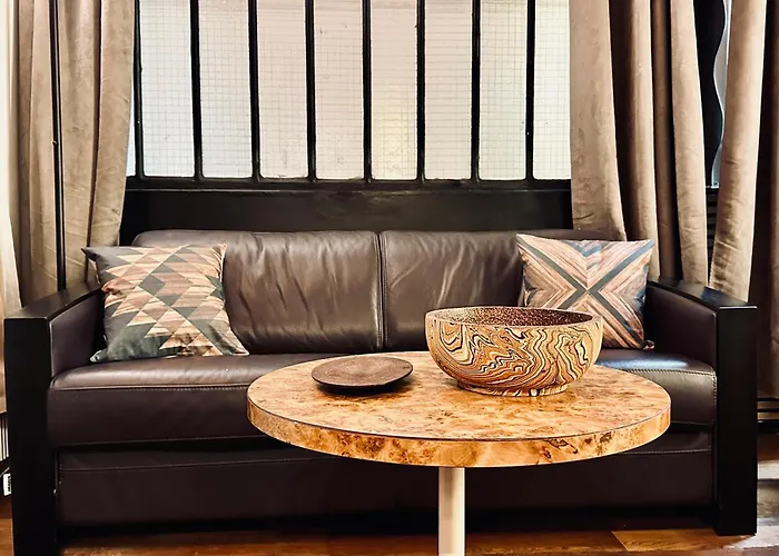 Design & Comfortable Apartment *