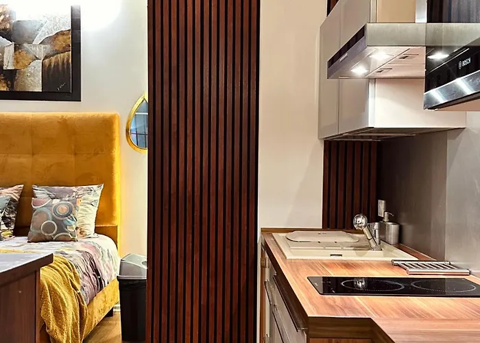 Design & Comfortable Paris